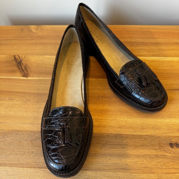 Talbots Shoes - Talbots Women 9 Dark Brown Croc Embossed Leather Tassel Loafers Low Heel‎ Shoes